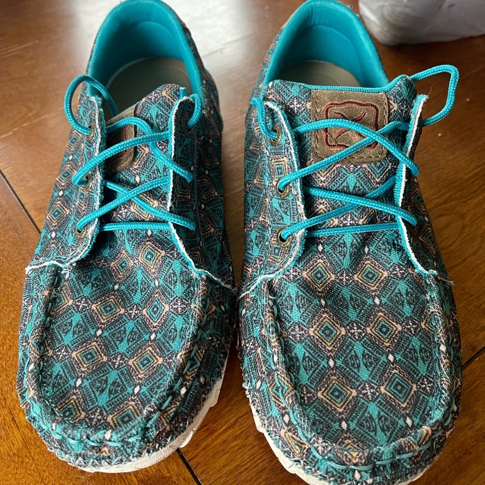 Twisted X woman’s shoes